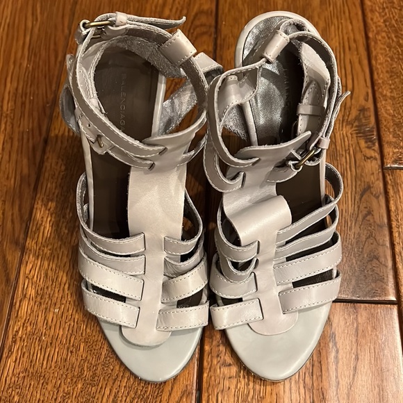 Balenciaga Leather Cage Gladiator Wedge. SALE! $52.00 - Picture 4 of 7